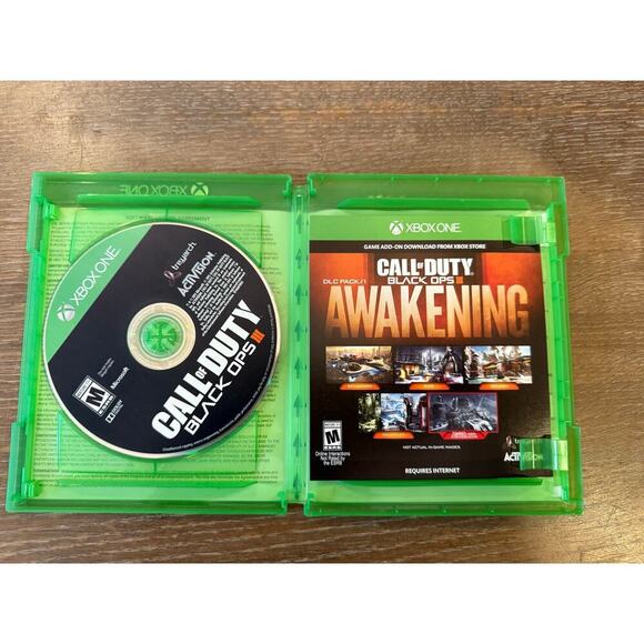 XBOX ONE Call of Duty Black Ops III 3 Gold Edition Video Game Gaming - Picture 2 of 3